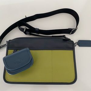 Coach crossbody/messenger handbag